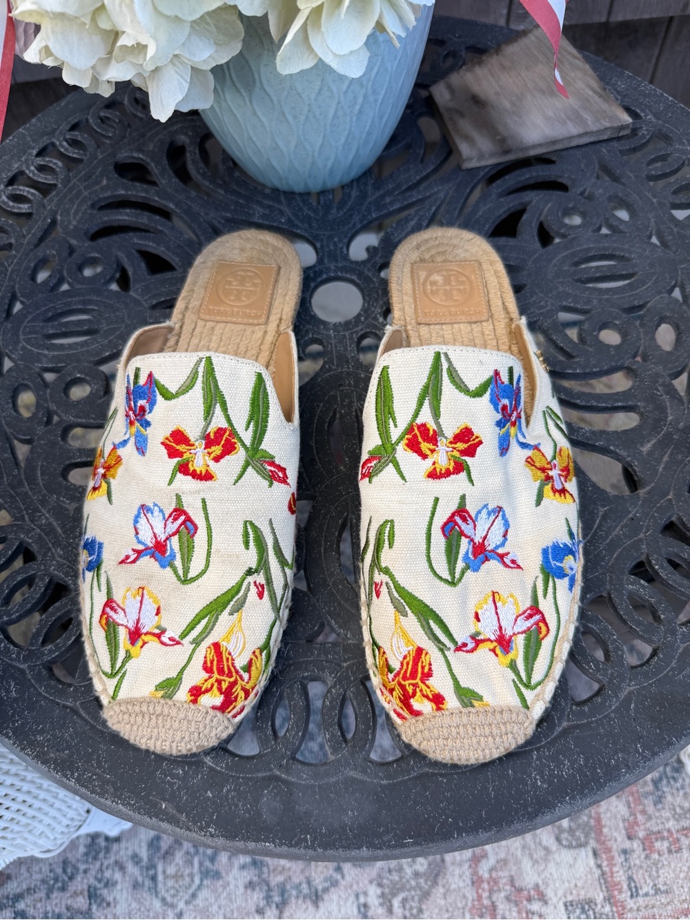 Tory Burch Cream Floral Embroidered Slip-On Mules